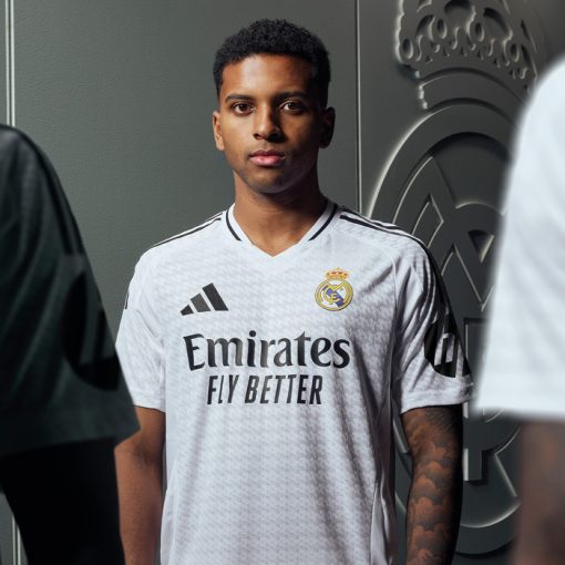 Adidas Real Madrid 2024/25 Men's Home Shirt - Image 7