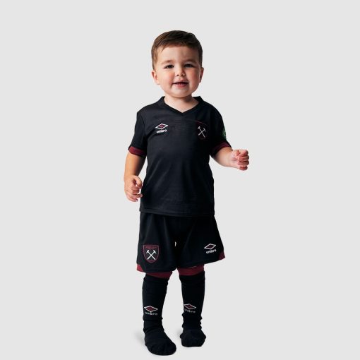 Umbro West Ham 2024/25 Infant Away Shirt & Shorts Set - Image 2